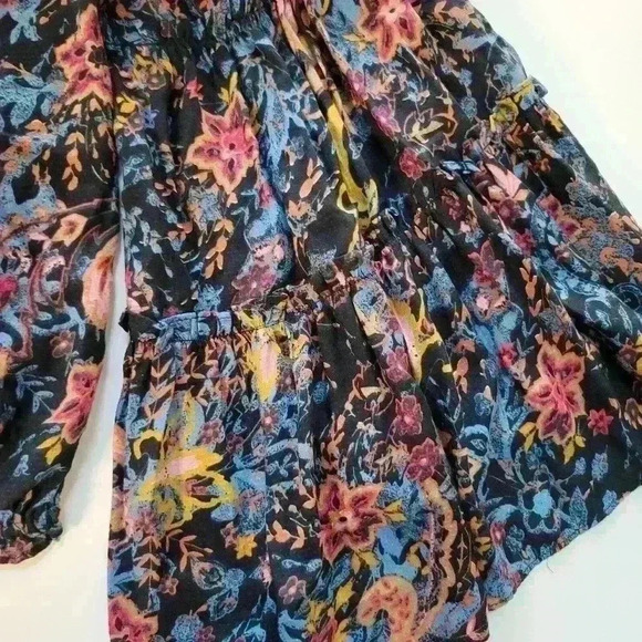 Free People Free Spirit Ruffle Sleeve Blouse size XSmall - Picture 4 of 4
